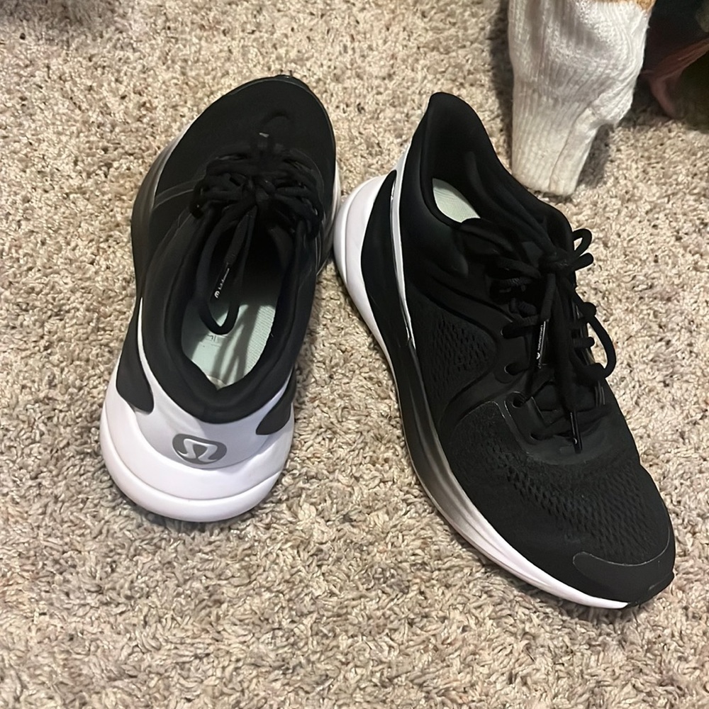 Lululemon Blissfeel Running Shoes